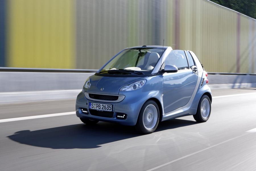  Smart ForTwo Cabrio 2010 года  (фото 13 из 42)